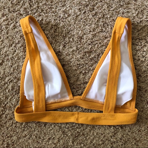 Bathing suit top - Picture 2 of 4